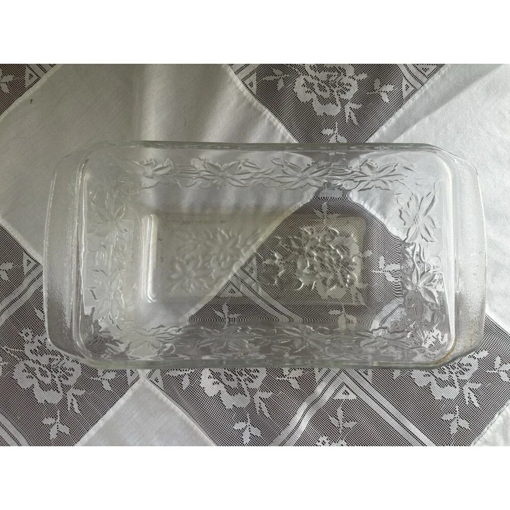 Clear Glass Rectangular Floral Embossed Casserole/Baking Dish w/ Handles